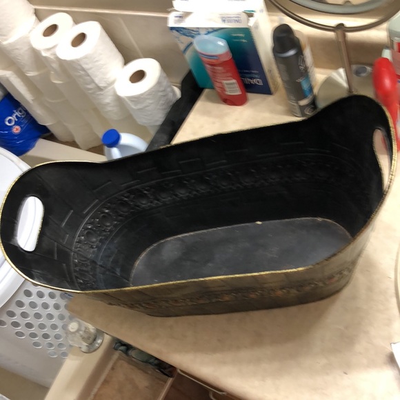 Metal like basket - Picture 2 of 3